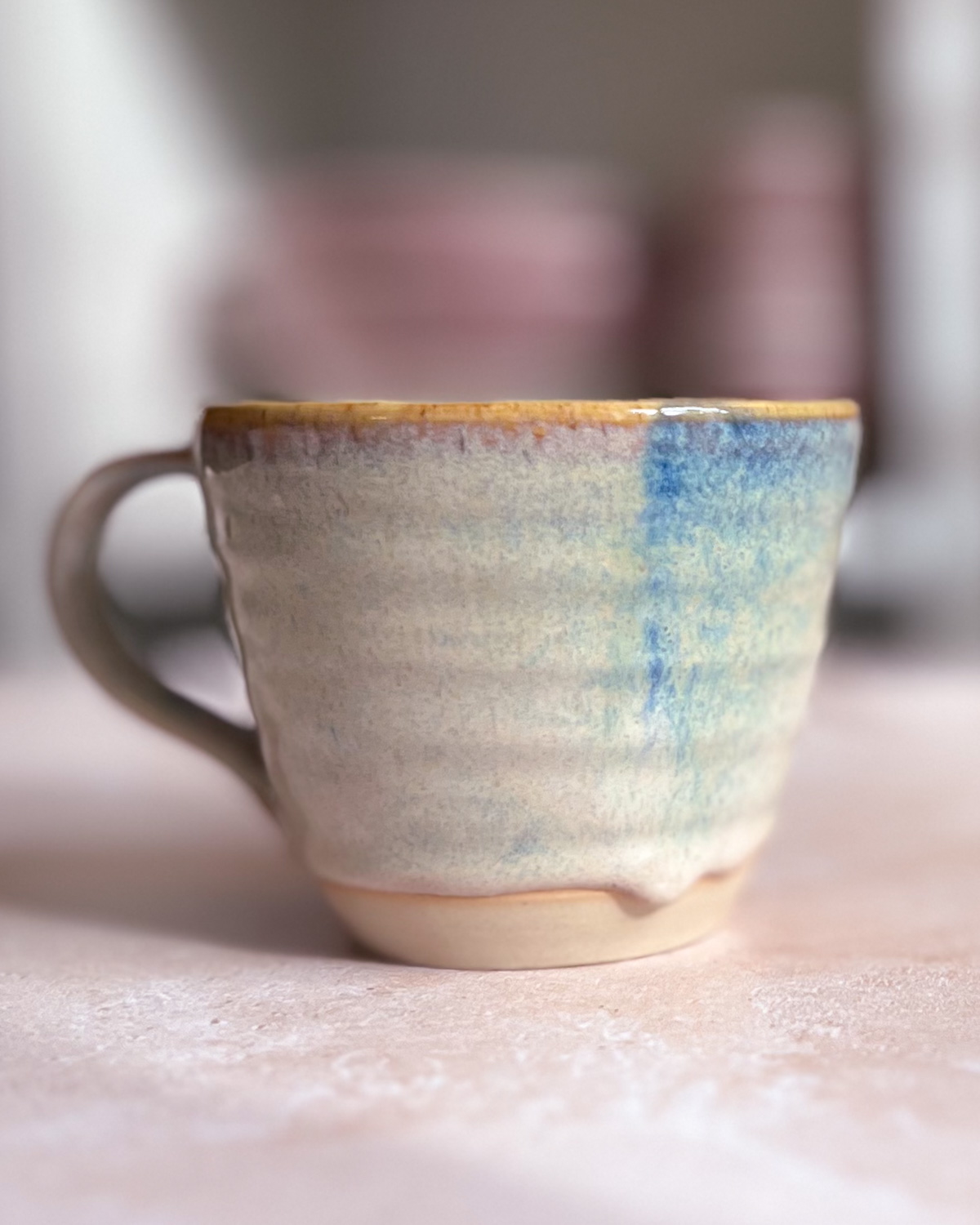 Grande tasse beige - vague de réconfort 3 Grande tasse beige - vague de réconfort – Image 3