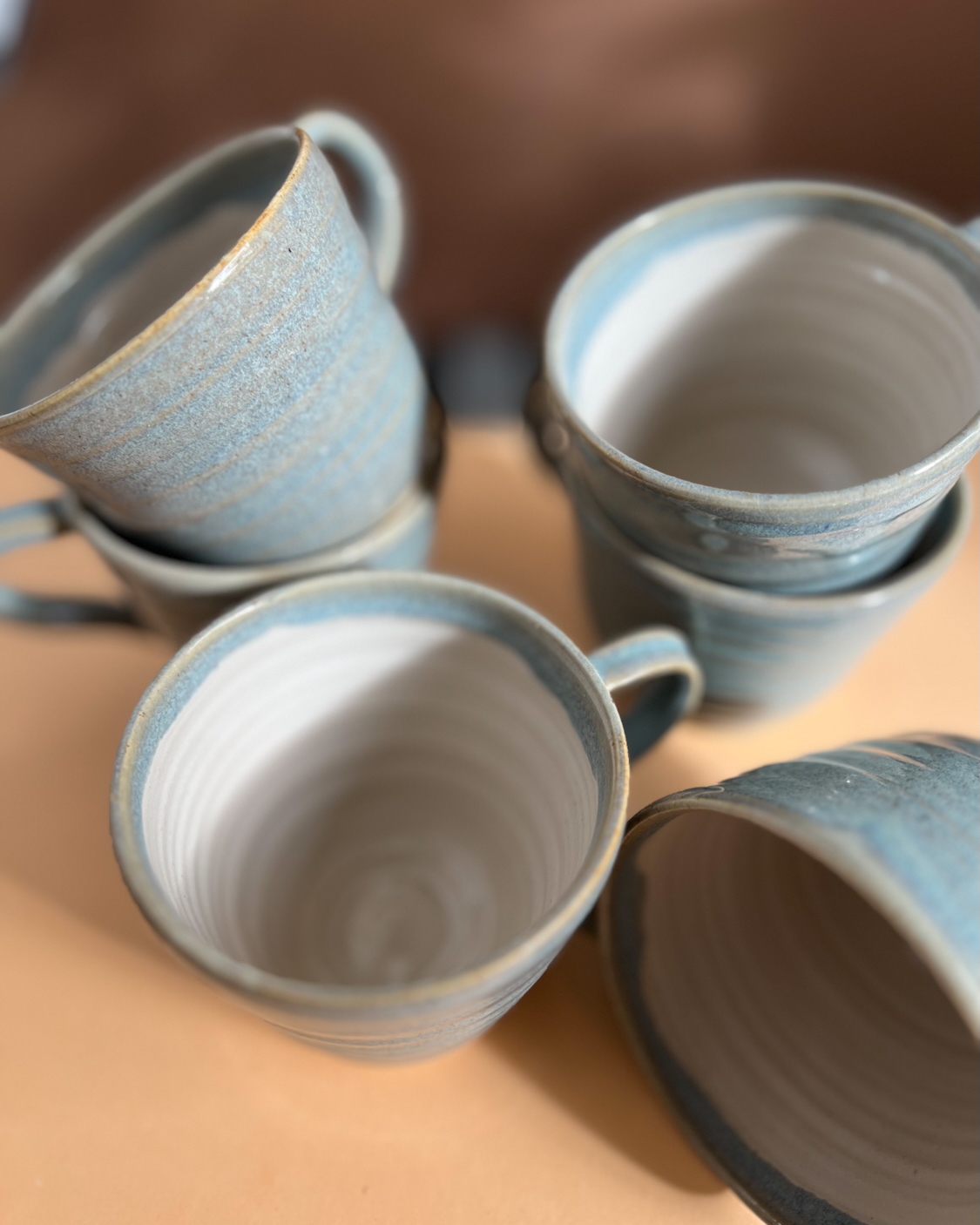 Grande tasse bleue belge - vague de réconfort 12 Grande tasse bleue belge - vague de réconfort – Image 12